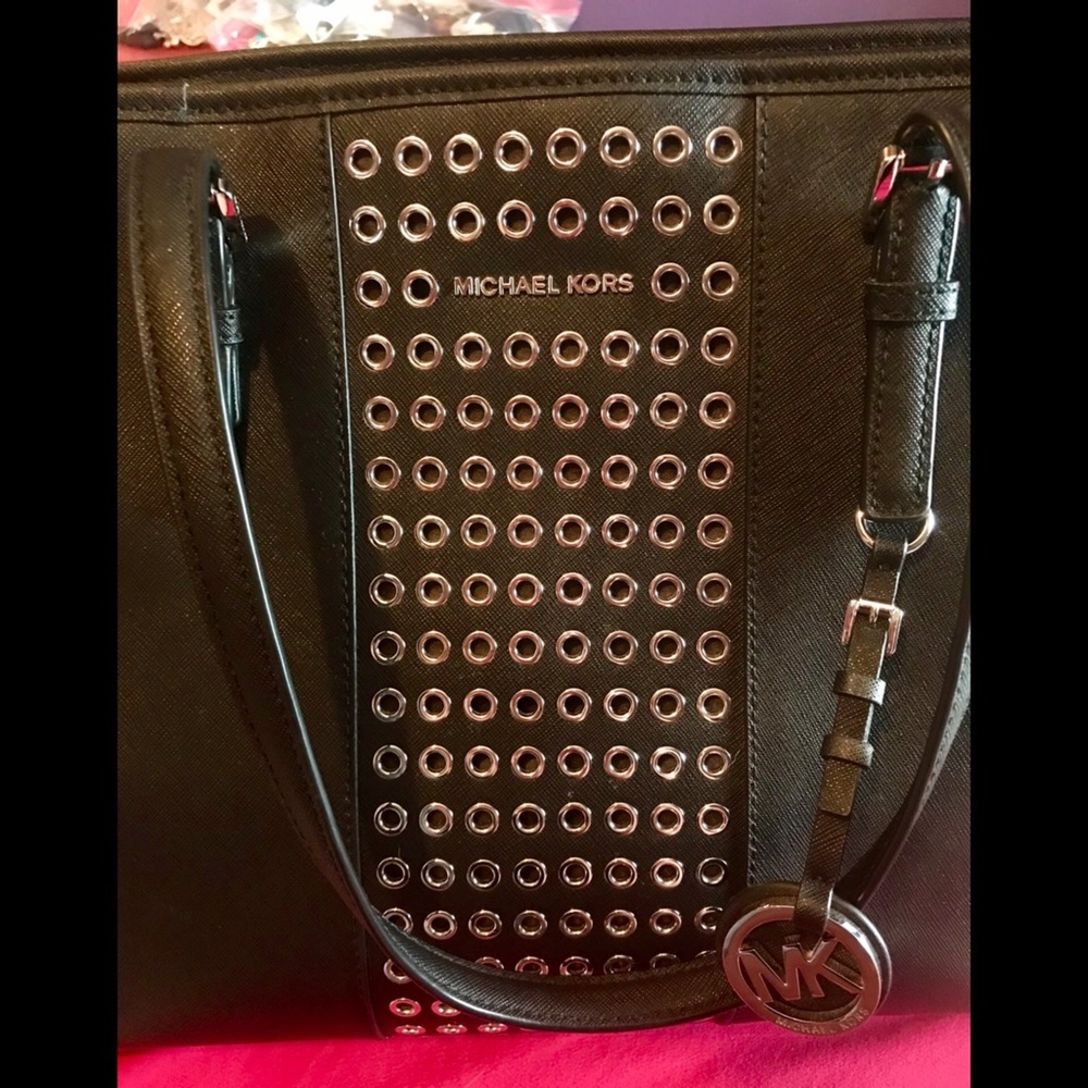 🚫SOLDAuthentic Michael Kors Jet Set Tote, Black - Picture 6 of 7